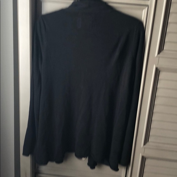 Drapey black Aerie sweater size large - Picture 3 of 3